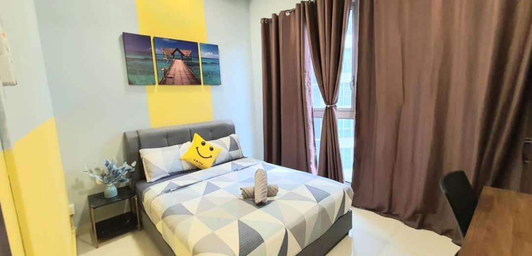 Regalia Suites With Infinity Pool Klcc By Staycation Homes Kuala Lumpur Exteriör bild