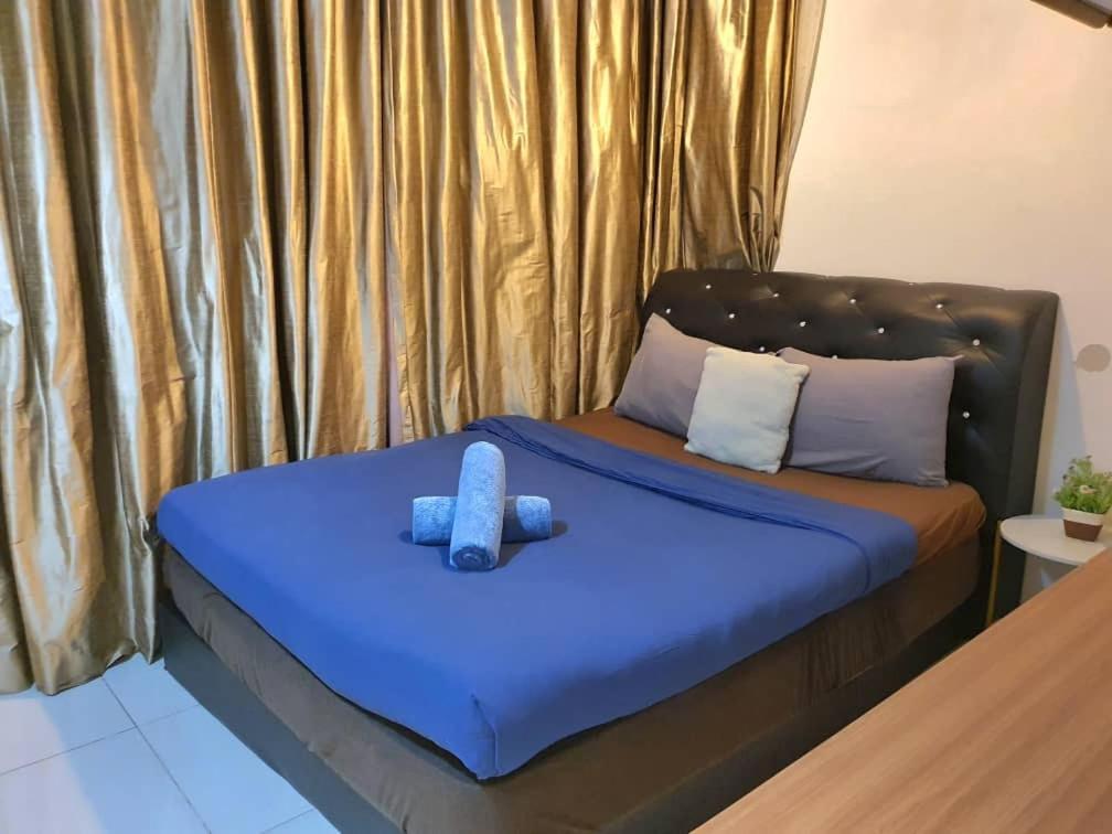 Regalia Suites With Infinity Pool Klcc By Staycation Homes Kuala Lumpur Exteriör bild