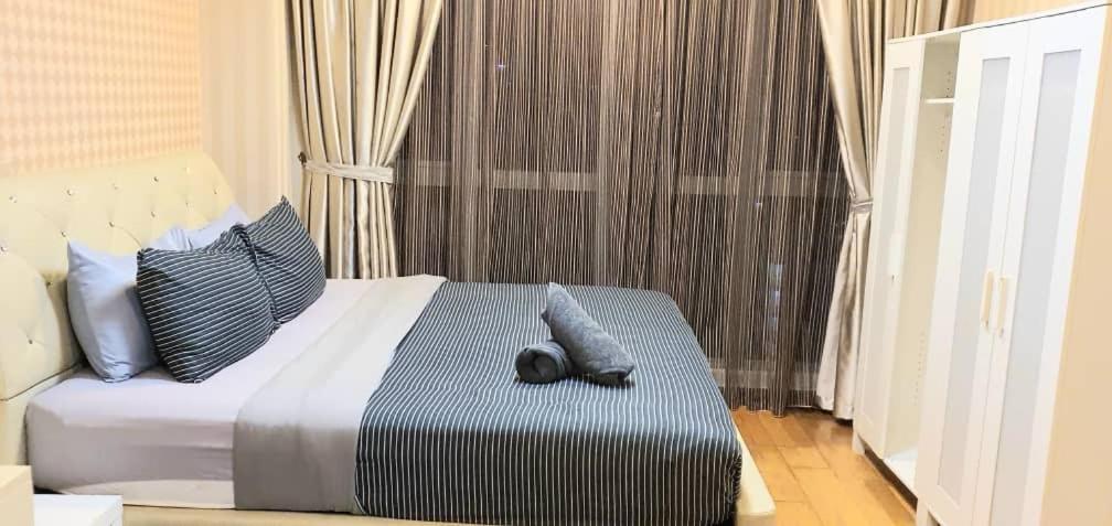 Regalia Suites With Infinity Pool Klcc By Staycation Homes Kuala Lumpur Exteriör bild
